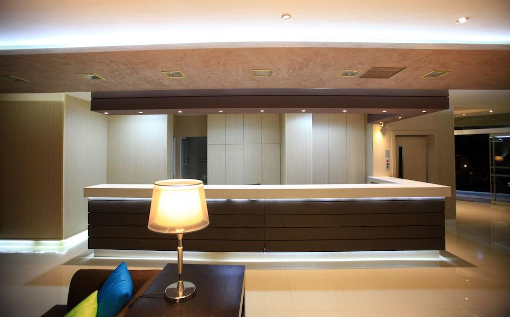 St Constantin Hotel กูเวส ภายนอก รูปภาพ