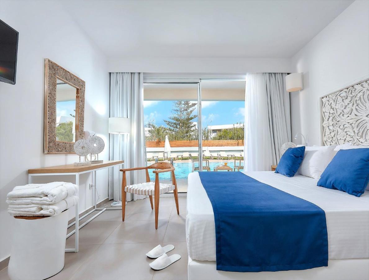 St Constantin Hotel กูเวส ภายนอก รูปภาพ